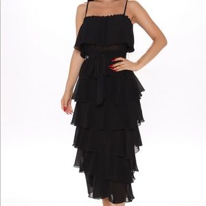 ◼️Fashion nova Ruffle Midi/Maxi Dress◼️